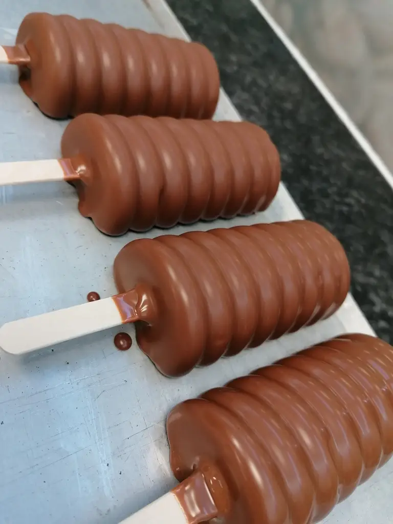 Esquimau vanille glaçage chocolat lait